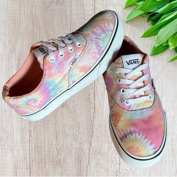 Vans Shoes - VANS Off the Wall Doheny Sneakers Salmon/White Tie Dye